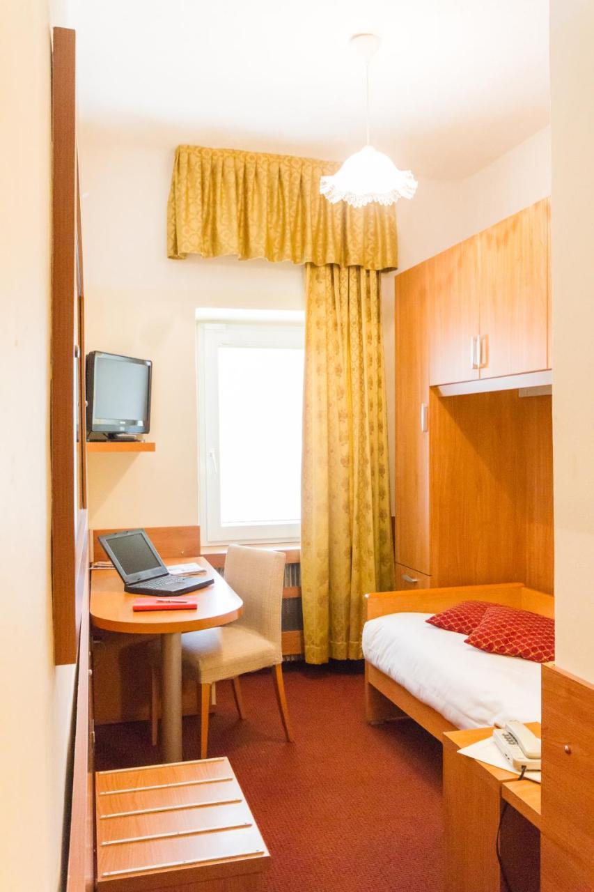 Hotel Sant'Ilario Rovereto  Extérieur photo